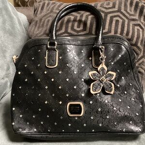 Large GUESS vegan Black Floral Charm Satchel purse bag never used
